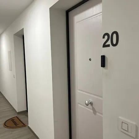 Alessandrino Lejlighed