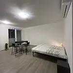Alessandrino Apartment *